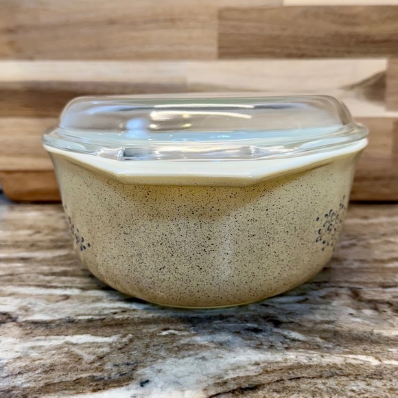 PYREX Homestead Lidded #045 2.5 QT. Casserole/Baking Dish Lid#945-C Vintage - Picture 4 of 16